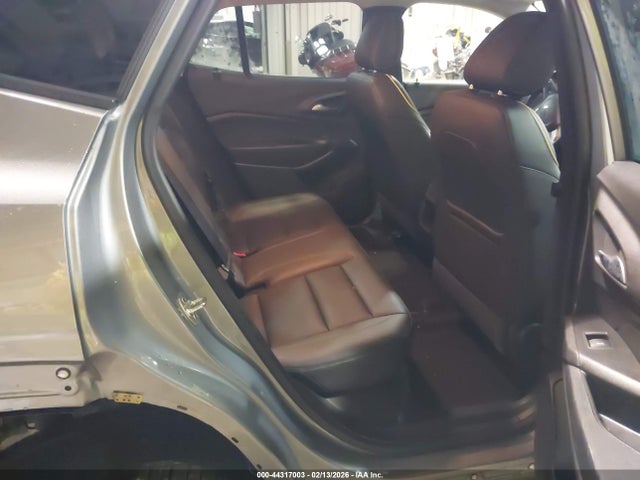 KL77LKE21RC129675 Chevrolet Trax Fwd Activ