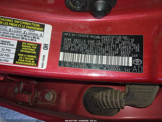2T1BURHE4HC798988 Toyota COROLLA SE