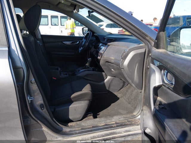 Nissan ROGUE SV 2017 KNMAT2MT3HP514648 Image 5