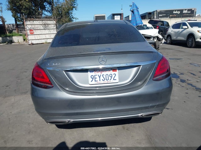 Mercedes-Benz C 300 2019 WDDWF8DB0KR501297 Image 17