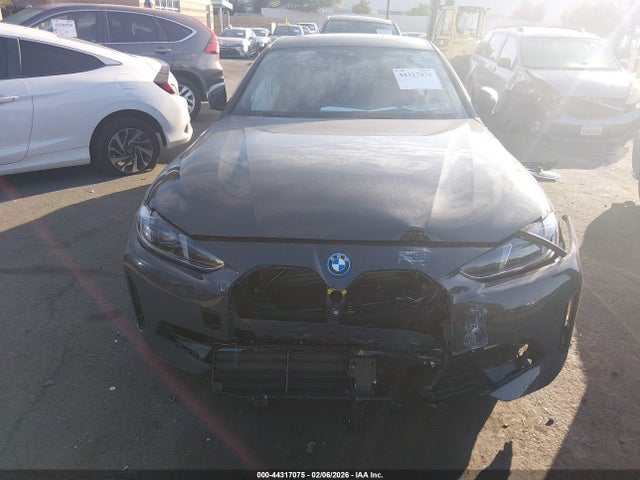 44317075 :رقم المزاد ، WBY23HD08SFV84803 vin ، 2025 Bmw I4 Gran Coupe Edrive40 مزاد بيع