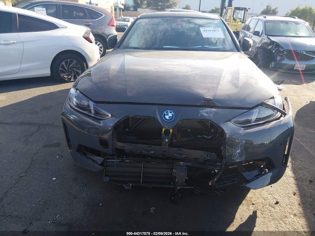 44317075 :رقم المزاد ، WBY23HD08SFV84803 vin ، 2025 Bmw I4 Gran Coupe Edrive40 مزاد بيع