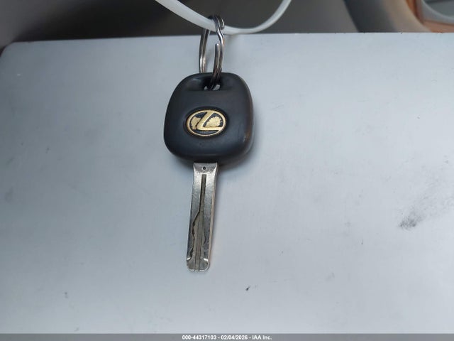 2005 LEXUS ES 330 JTHBA30G855118388 Photo 10