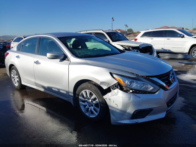 1N4AL3AP3JC290572 Nissan Altima 2.5 S