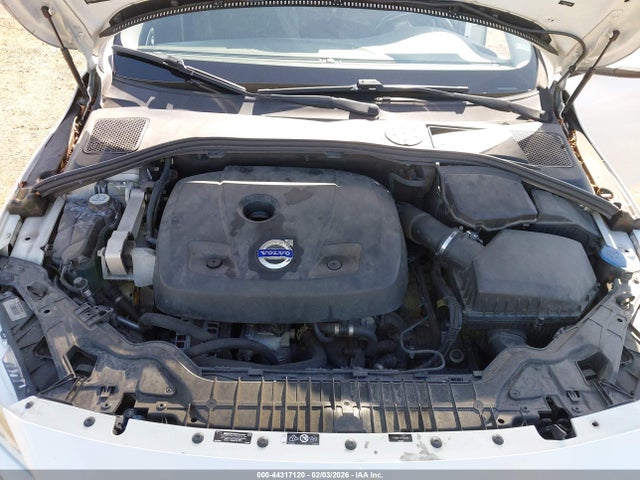 2015 VOLVO S60 YV140MFJ7F1343068 Photo 9