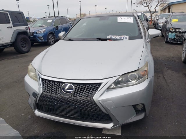 Lexus CT 200H 2015 JTHKD5BH2F2250770 Image 12