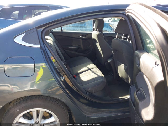 Chevrolet Cruze Lt Auto 2018 1G1BE5SM1J7164172 Image 8