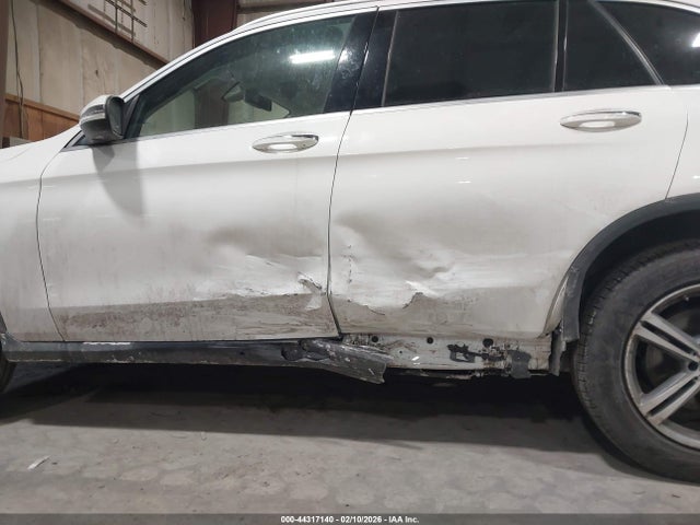 2020 Mercedes-benz Glc 300 4matic მანქანა იყიდება აუქციონზე, vin: W1N0G8EB1LF788916, აუქციონის ნომერი: 44317140