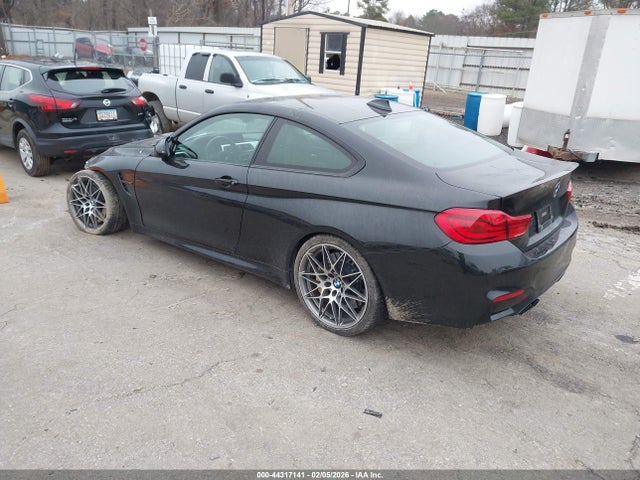 2018 BMW M4 WBS4Y9C56JAA74598 Photo 2