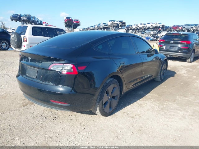 2023 TESLA MODEL 3 5YJ3E1EA0PF487346 Photo 3