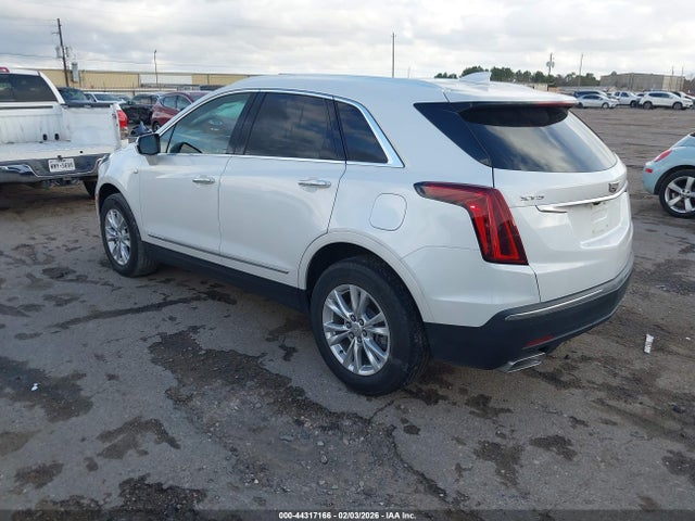 2023 CADILLAC XT5 1GYKNAR48PZ126452 Photo 2