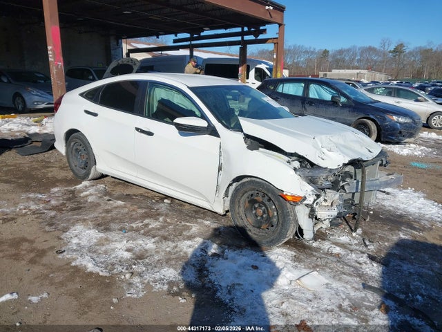 Auction sale of the 2017 Honda Civic Lx, vin: 2HGFC2F56HH532958, lot number: 44317173