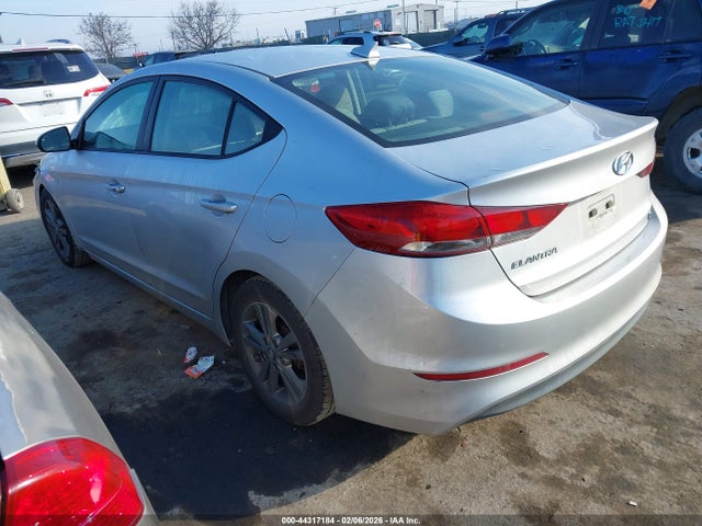 5NPD84LF7HH011030 Hyundai ELANTRA SE