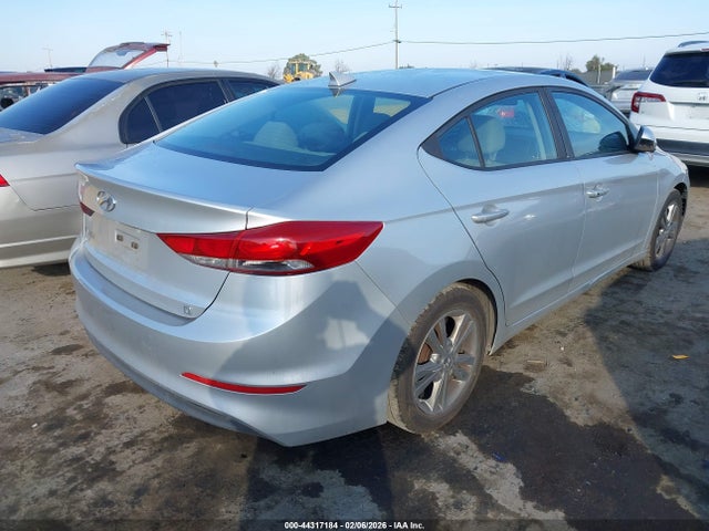 5NPD84LF7HH011030 Hyundai ELANTRA SE
