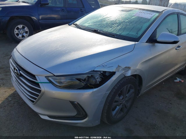 5NPD84LF7HH011030 Hyundai ELANTRA SE