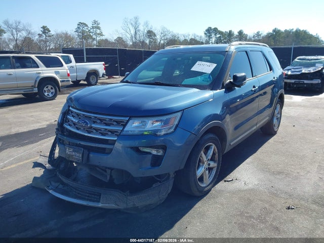 2018 Ford Explorer Xlt მანქანა იყიდება აუქციონზე, vin: 1FM5K7D80JGB17588, აუქციონის ნომერი: 44317187