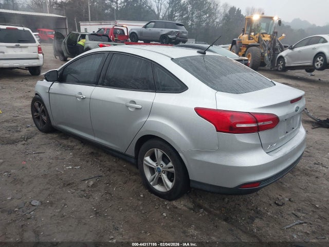 1FADP3F28JL259669 Ford FOCUS SE