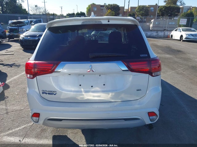 JA4J2VA78NZ055879 Mitsubishi Outlander Phev Sel S-awc