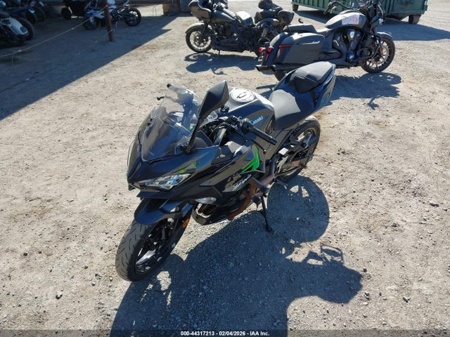 JKAEXKH12PDAK2057 Kawasaki EX400