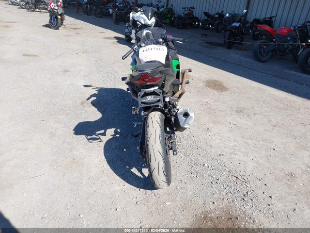 JKAEXKH12PDAK2057 Kawasaki EX400