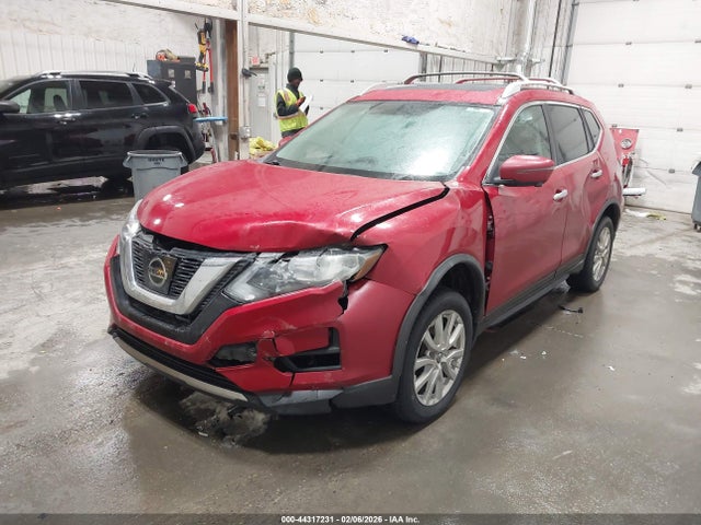 JN8AT2MV6HW273633 Nissan ROGUE SV