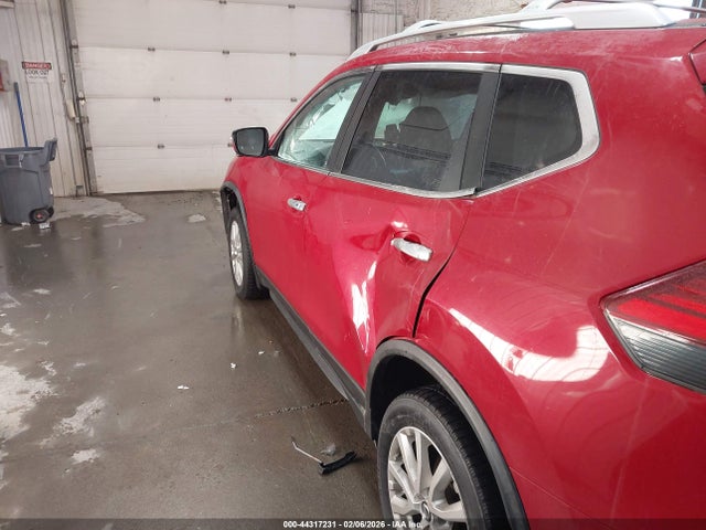 JN8AT2MV6HW273633 Nissan ROGUE SV