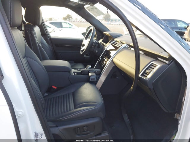 SALRJ2FX6S2513869 Land Rover Discovery P300 S