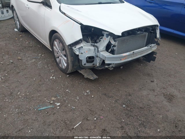 44317263 :رقم المزاد ، 1G4PP5SK7F4131607 vin ، 2015 Buick Verano مزاد بيع