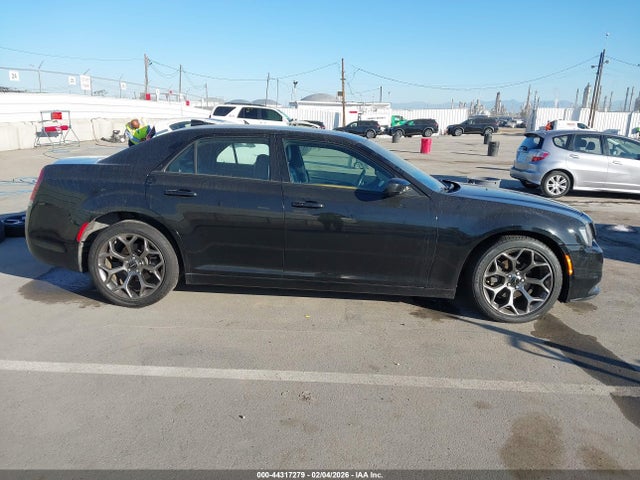 2C3CCABG4FH756119 Chrysler 300 300s