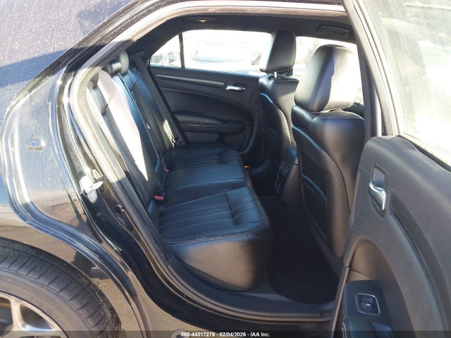 Chrysler 300 300s 2015 2C3CCABG4FH756119 Image 8