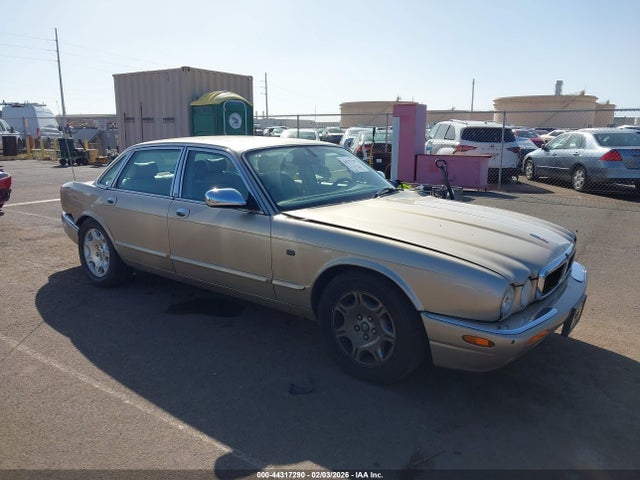 2003 JAGUAR XJ SAJDA14C63LF58922