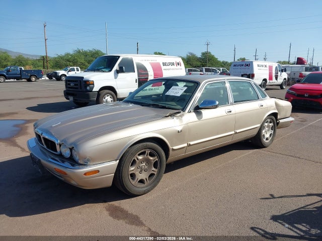 2003 JAGUAR XJ SAJDA14C63LF58922 Photo 1