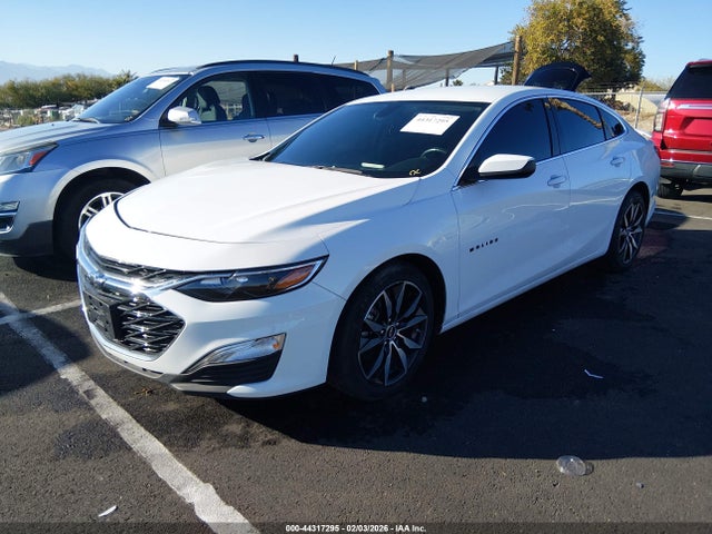 1G1ZG5ST4NF105144 Chevrolet Malibu Fwd Rs