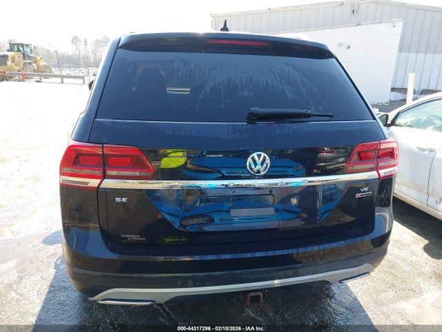 2018 Volkswagen Atlas 3.6l V6 Se/3.6l V6 Se W/technology მანქანა იყიდება აუქციონზე, vin: 1V2LR2CA2JC553105, აუქციონის ნომერი: 44317296