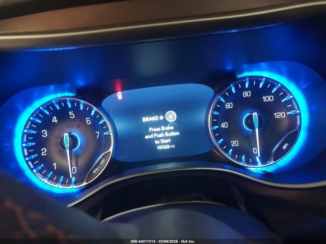 Продажа на аукционе авто 2017 Chrysler Pacifica Touring-l Plus, vin: 2C4RC1EGXHR810957, номер лота: 44317313