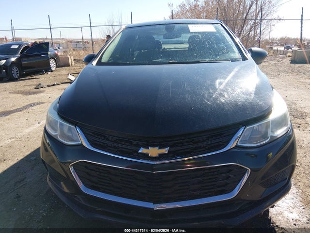 1G1BC5SM2H7216120 Chevrolet Cruze Ls Auto