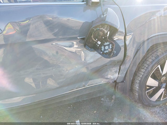 2025 Volkswagen Atlas Cross Sport 2.0t Sel მანქანა იყიდება აუქციონზე, vin: 1V2BE2CA7SC208547, აუქციონის ნომერი: 44317318