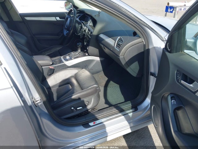 2015 AUDI A4 WAUFFAFL6FA081375 Photo 4