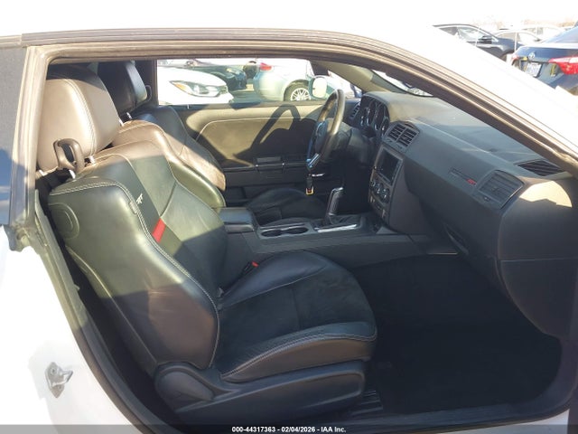 Продажа на аукционе авто 2014 Dodge Challenger Srt8, vin: 2C3CDYCJ7EH143524, номер лота: 44317363