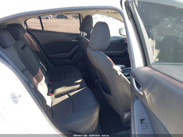 44317369 :رقم المزاد ، 3MZBM1L76GM298991 vin ، 2016 Mazda Mazda3 I Touring مزاد بيع