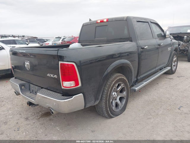 2018 Ram 1500 Laramie  4x4 5'7 Box მანქანა იყიდება აუქციონზე, vin: 1C6RR7NM3JS231764, აუქციონის ნომერი: 44317380