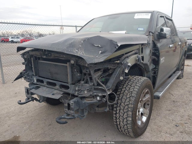 2018 Ram 1500 Laramie  4x4 5'7 Box მანქანა იყიდება აუქციონზე, vin: 1C6RR7NM3JS231764, აუქციონის ნომერი: 44317380