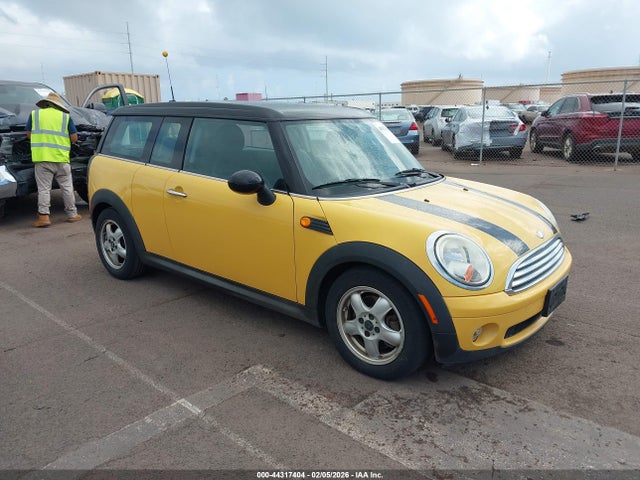 2008 MINI COOPER CLUBMAN WMWML33518TN68105