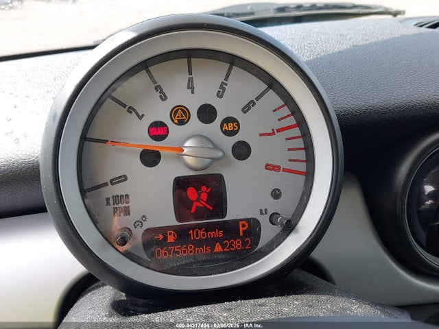 2008 MINI COOPER CLUBMAN WMWML33518TN68105 Photo 6