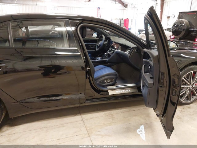 2022 BENTLEY FLYING SPUR SCBBG6ZG6NC004201 Photo 4