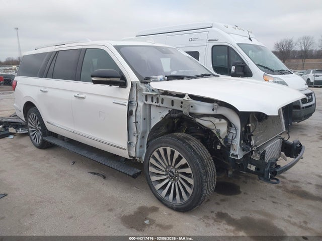 2019 LINCOLN NAVIGATOR L 5LMJJ3LT2KEL00677