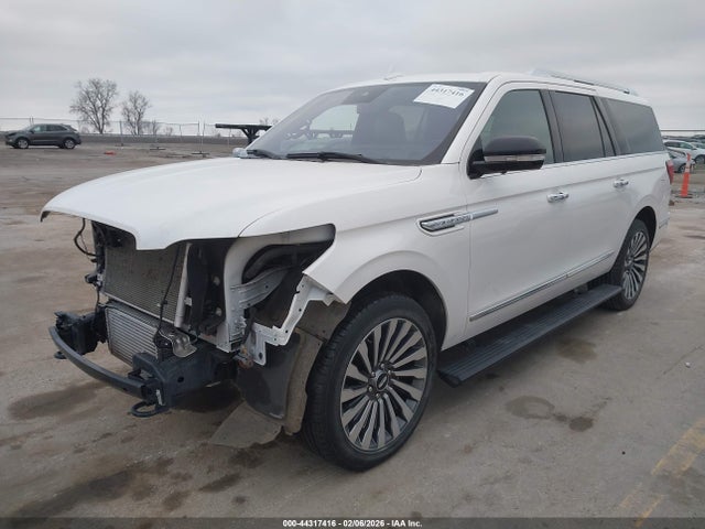 2019 LINCOLN NAVIGATOR L 5LMJJ3LT2KEL00677 Photo 1