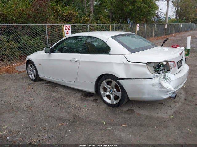 2013 BMW 335I WBADX7C51DPA97767 Photo 2