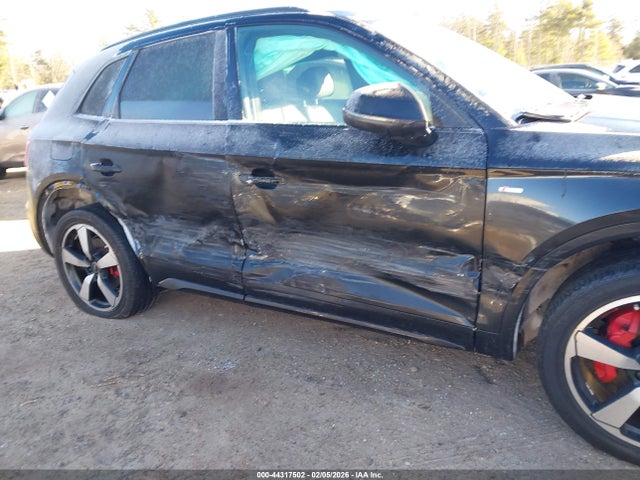 WA1EAAFY2R2033860 Audi Q5 Premium Plus 45 Tfsi S Line Quattro