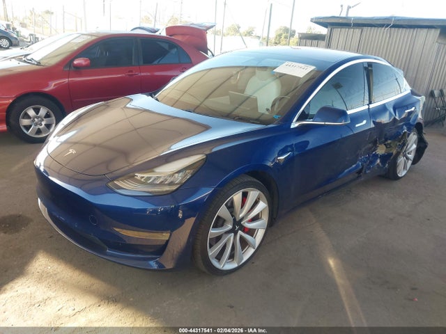 2018 TESLA MODEL 3 5YJ3E1EB1JF055669 Photo 1
